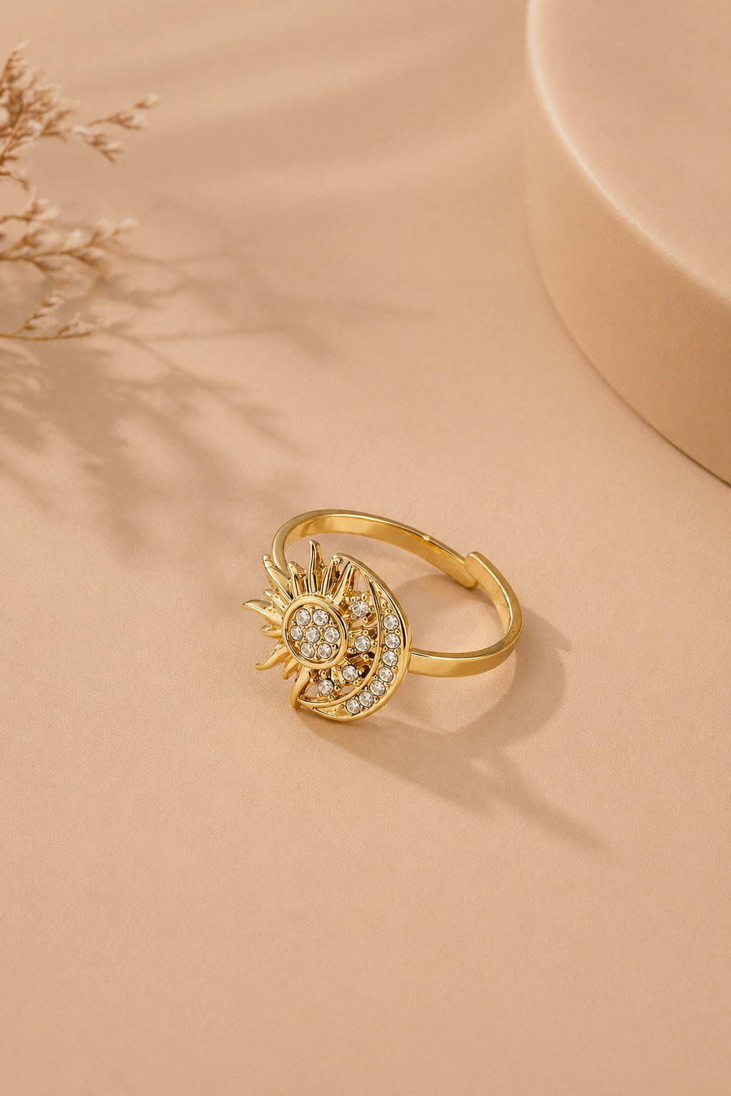 Verstellbarer Sonnen Mond Ring mit Steinen