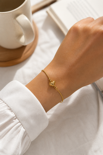 Goldenes Herz Armband